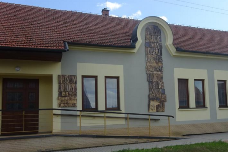 Bohoslužby v Husově domě